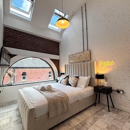 Lux - Luxury In Centre Near Canal Apartment