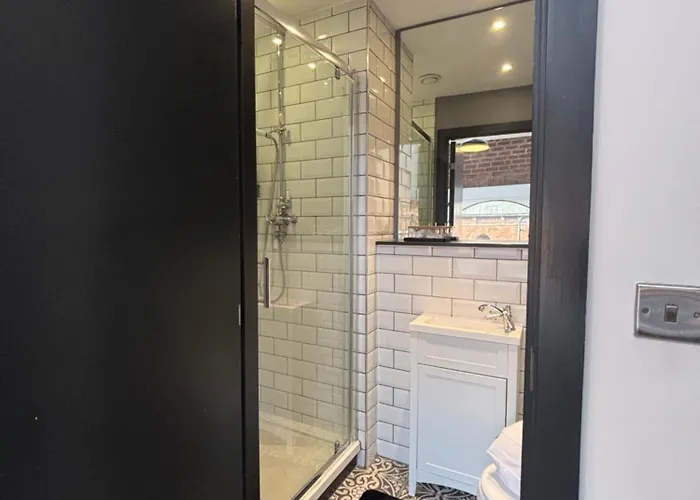 Lux - Luxury In Centre Near Canal דירה *