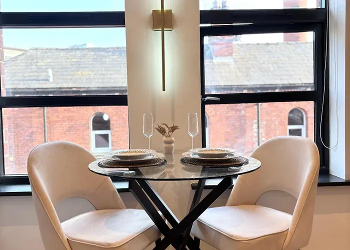 Lux - Luxury In Centre Near Canal